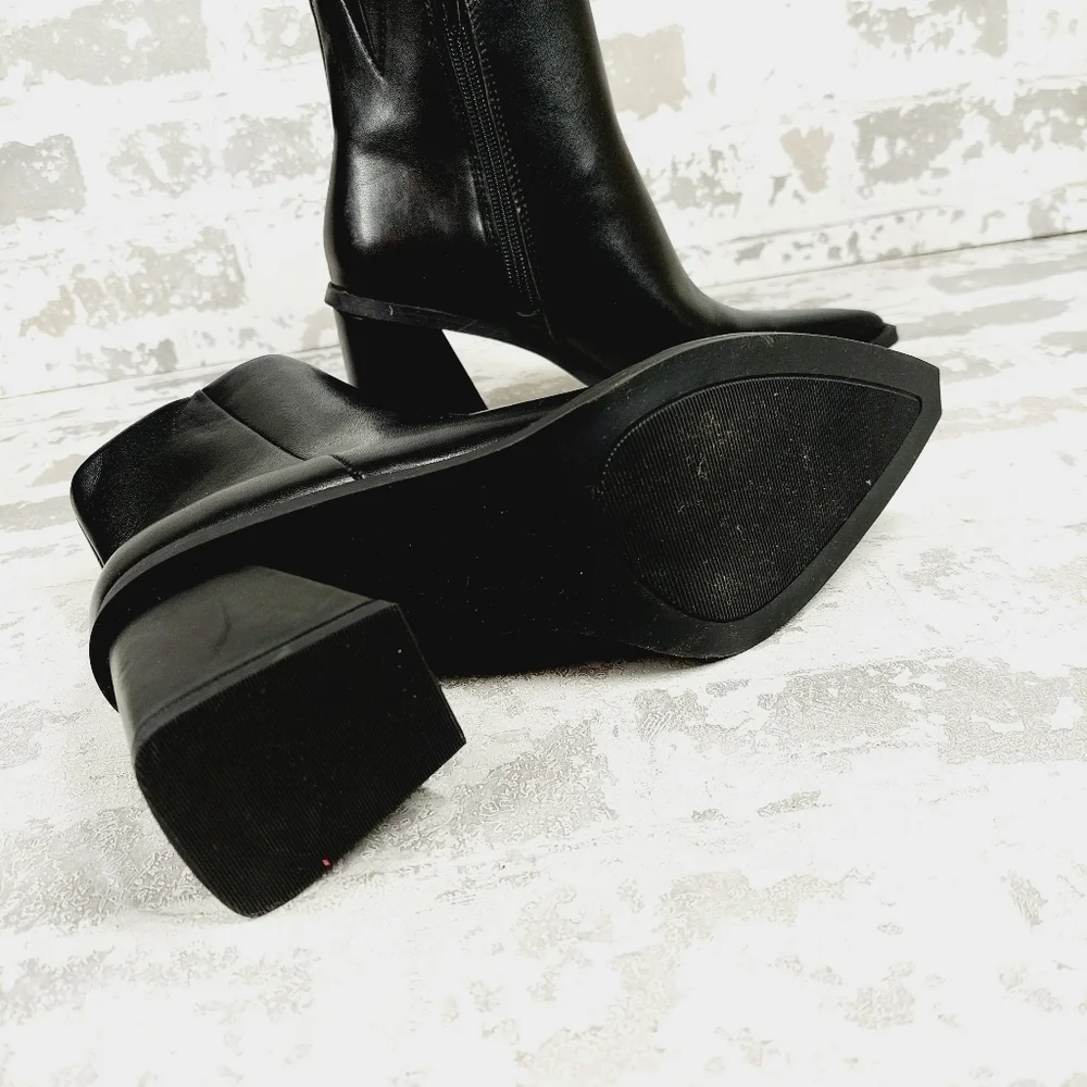 NEW BP Loren Black Leather Pointed Toe Ankle Booties H607
